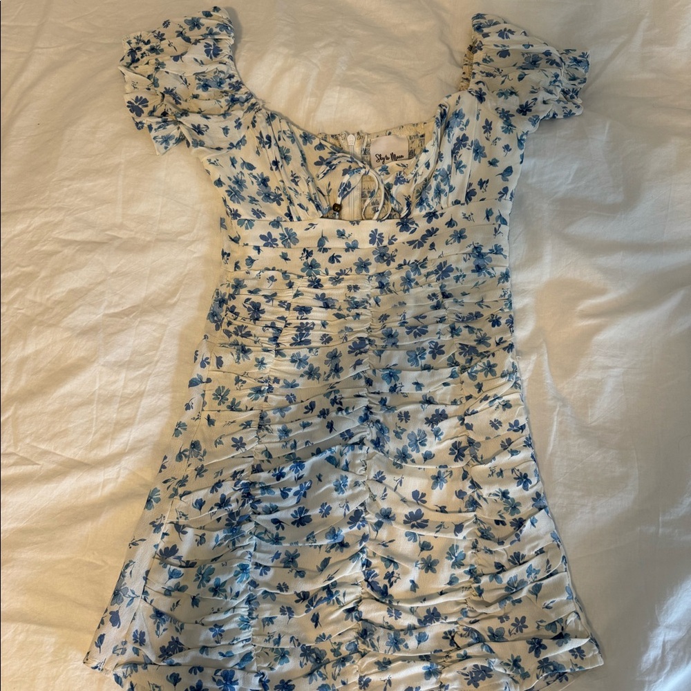 Isabelles Cabinet blue floral dress